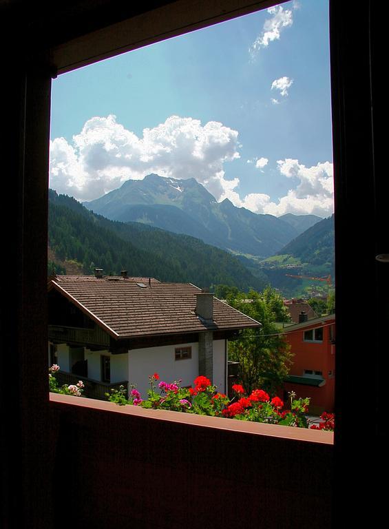 Haus St. Christoph Майрхофен Экстерьер фото