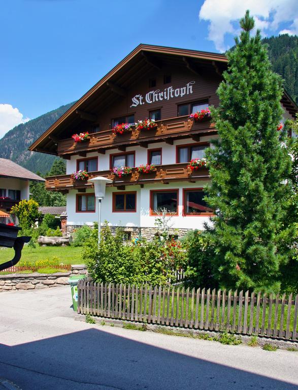 Haus St. Christoph Майрхофен Экстерьер фото